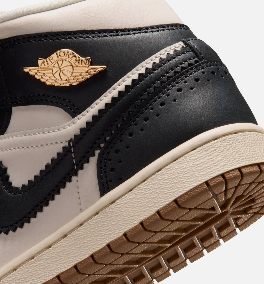 Air Jordan 1 Mid SE Women's Lifestyle Shoe - Off-Noir/Chalk/Pearl White